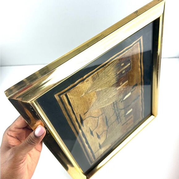 Vintage African Handmade Banana Leaf Tribal Art Photo in Gold Frame - Picture 4 of 10